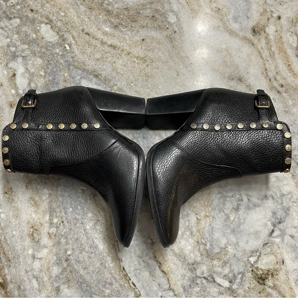 Tory Burch excellent pre
